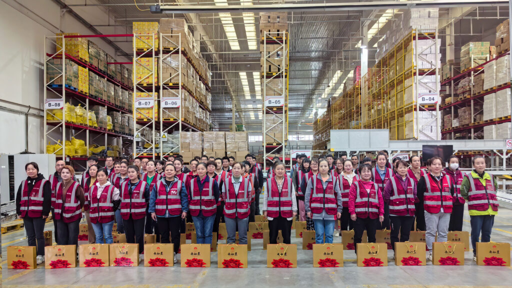 cq9物流中秋游园会