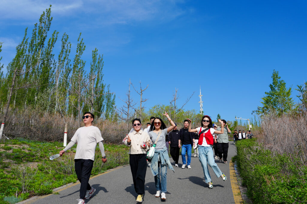 绿径同行·步筑新途 | cq9物流团队徒步团建之旅